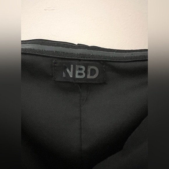 NBD Charlotte Strapless Gown in Black, size XS - Picture 6 of 9